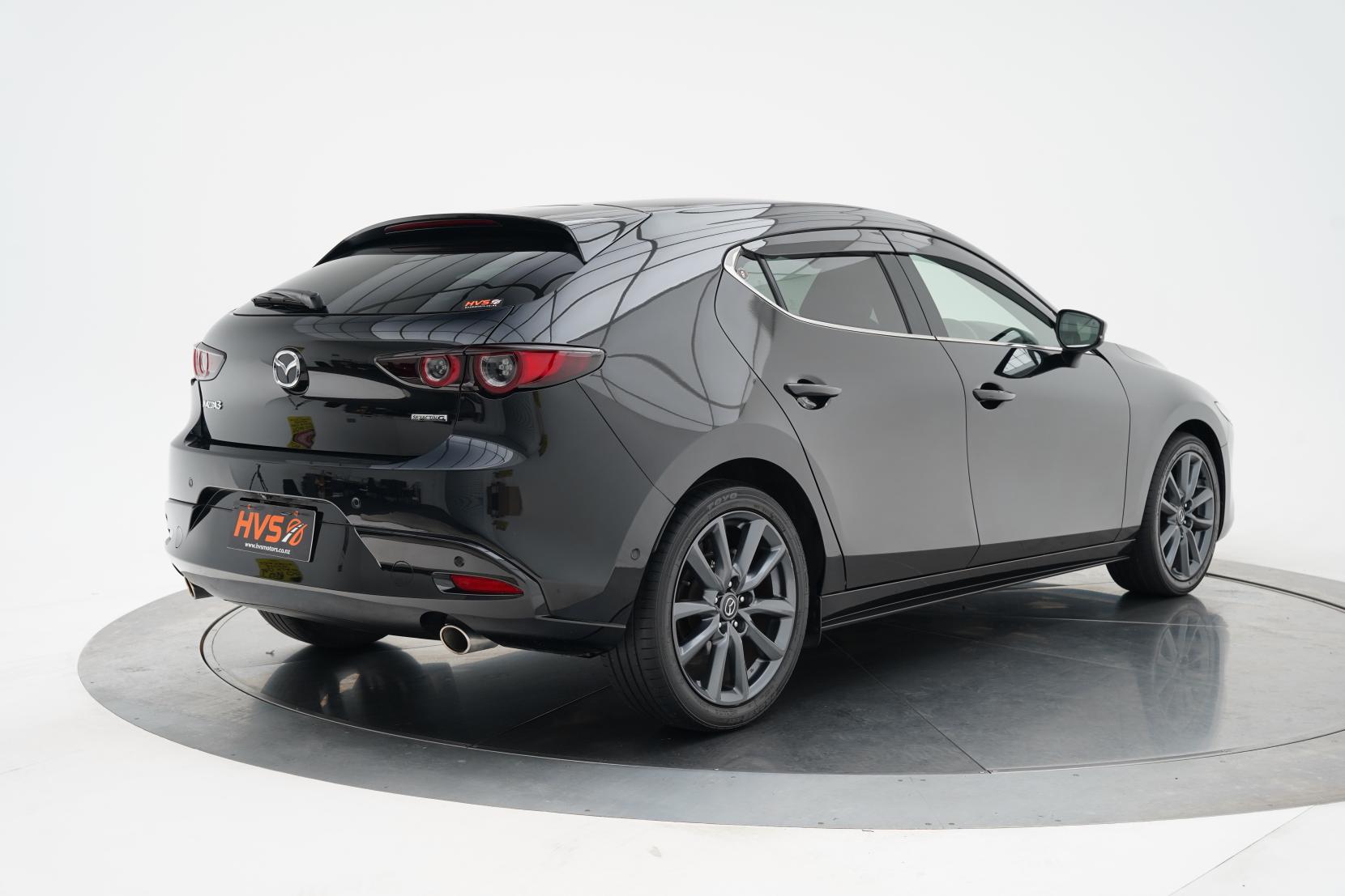 Mazda 3 2.0 Fastback 20S L