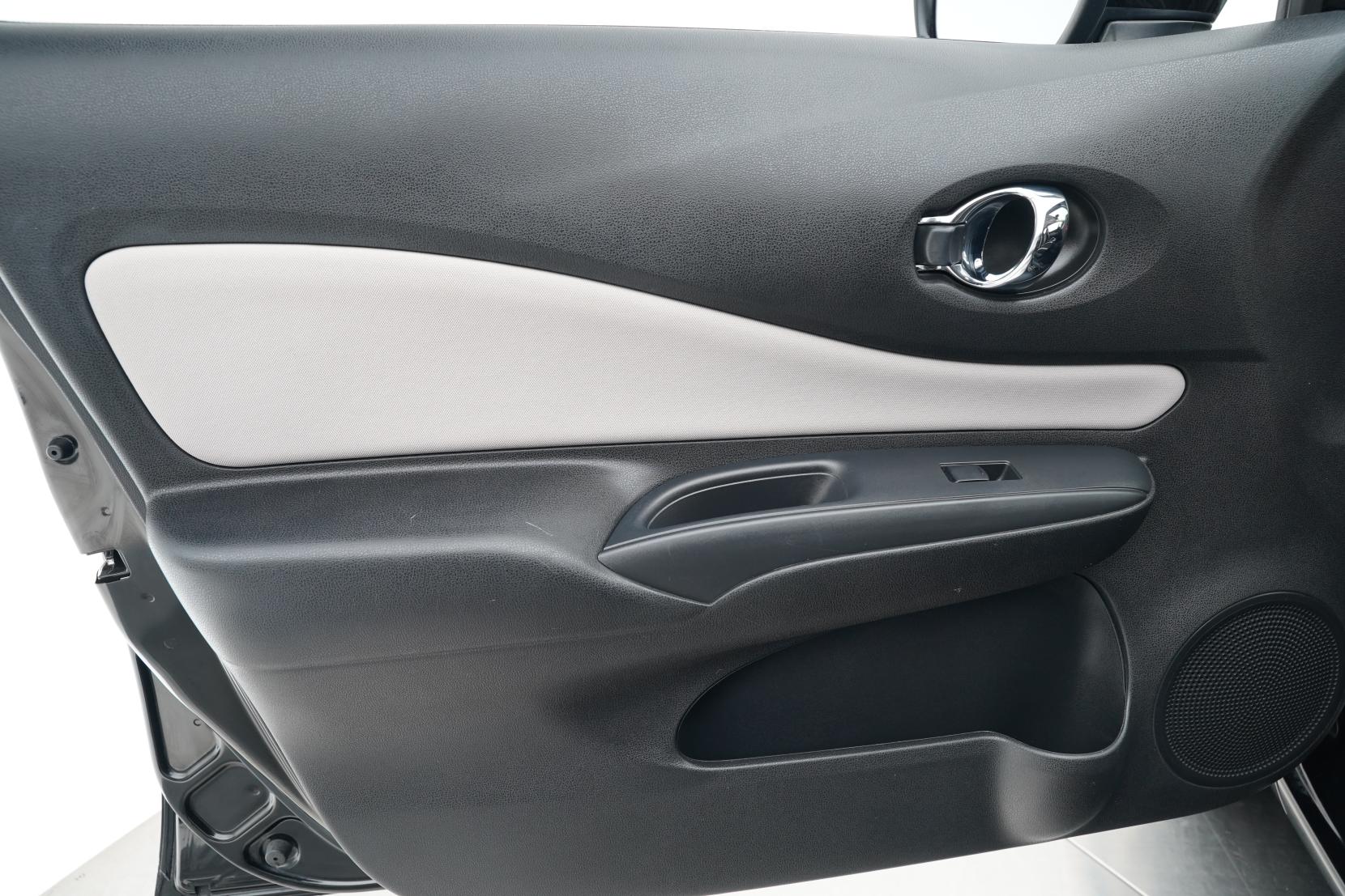 Nissan Note E-Power X Hybrid
