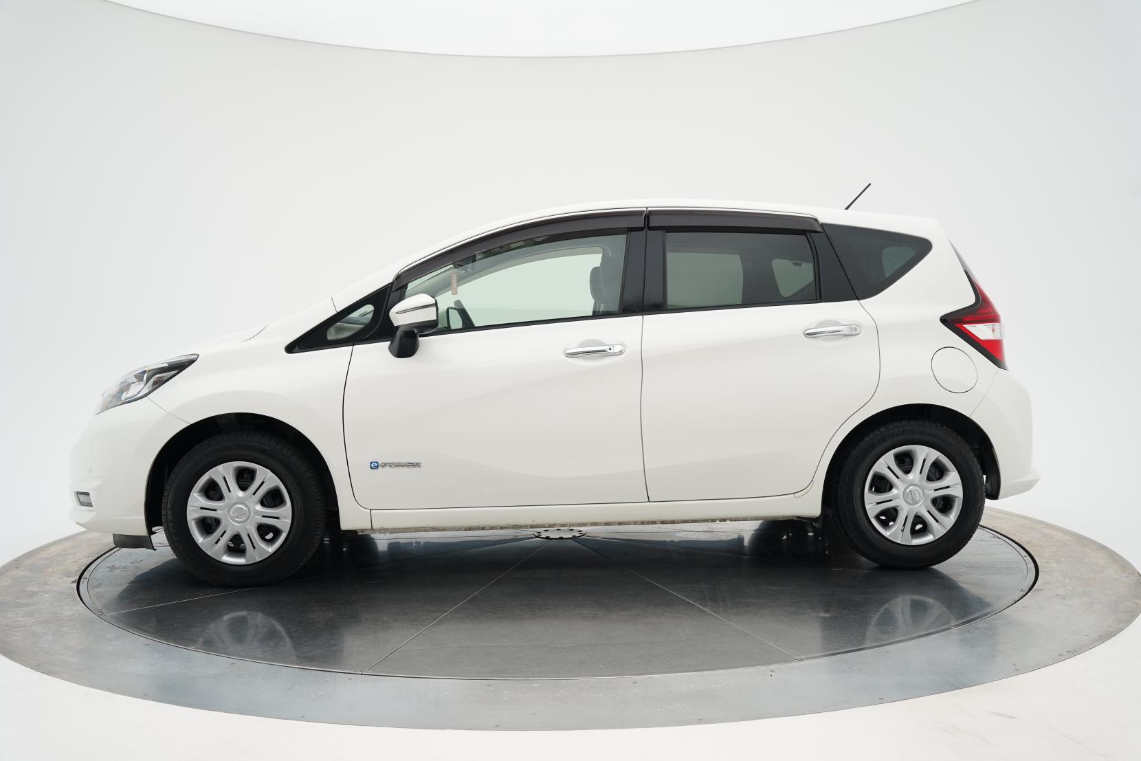 Nissan Note (2004–present) 1.2 E-POWER B