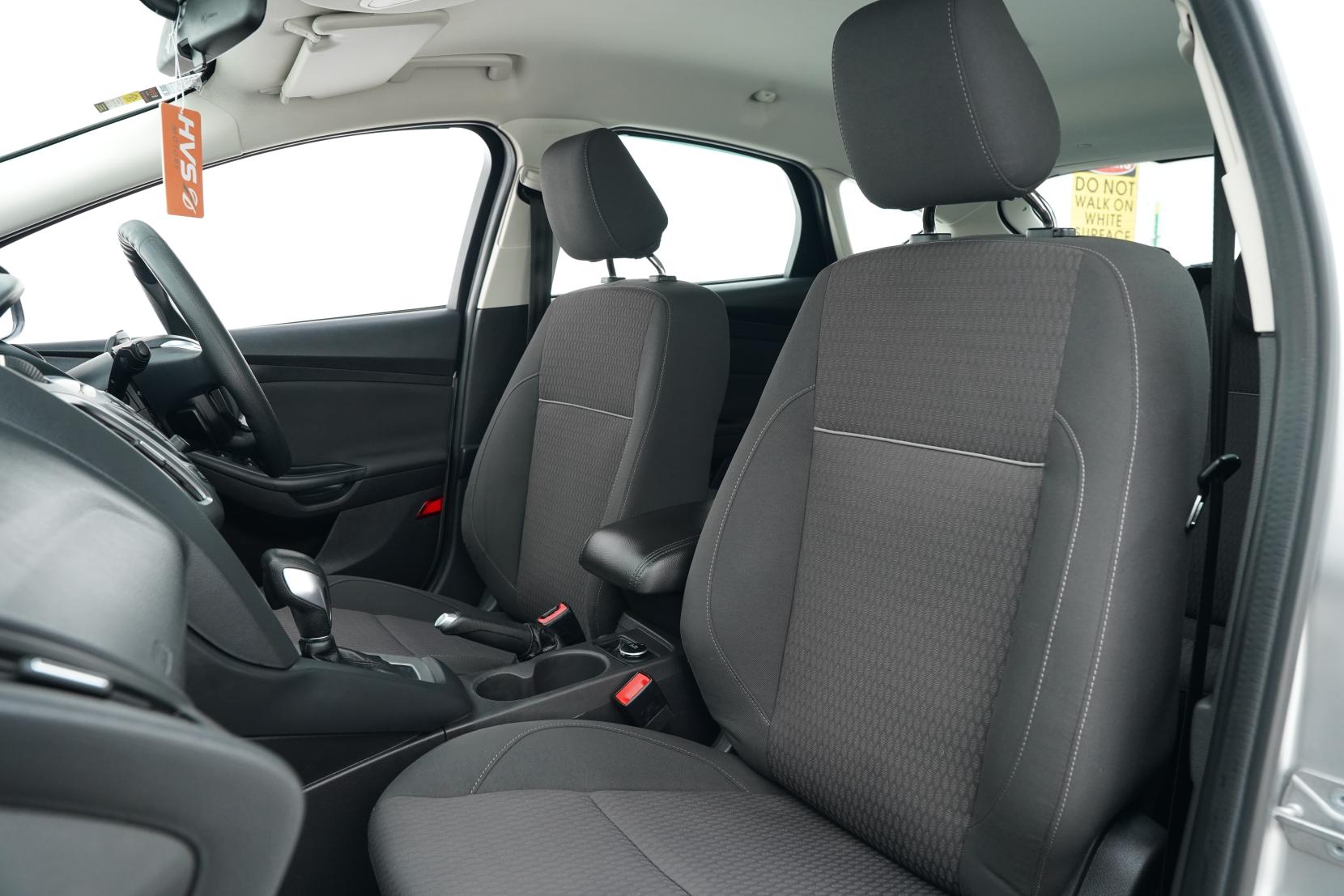 Ford Focus TREND 2.0 AUTO HATCH