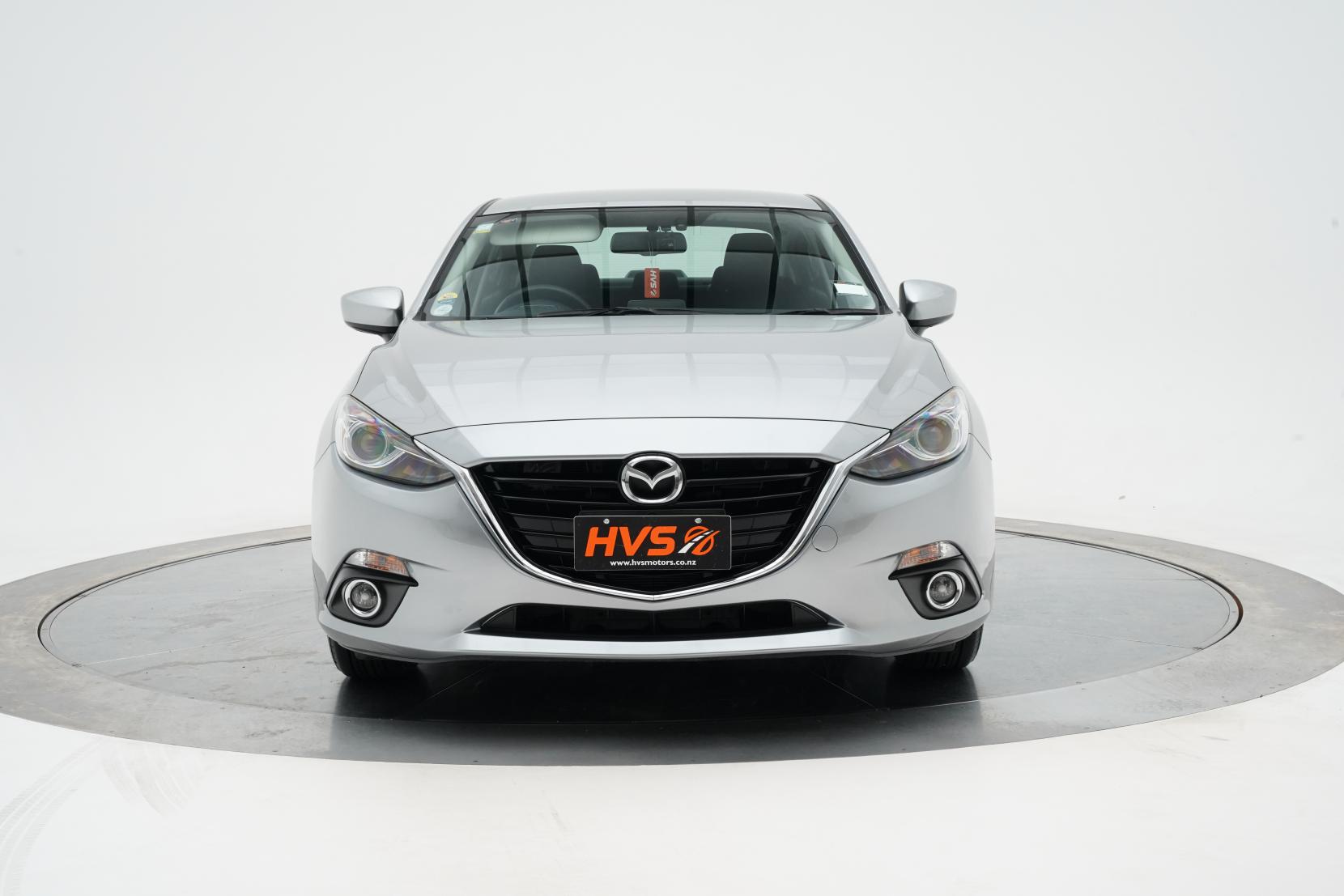 Mazda Axela 2.0 Hybrid S