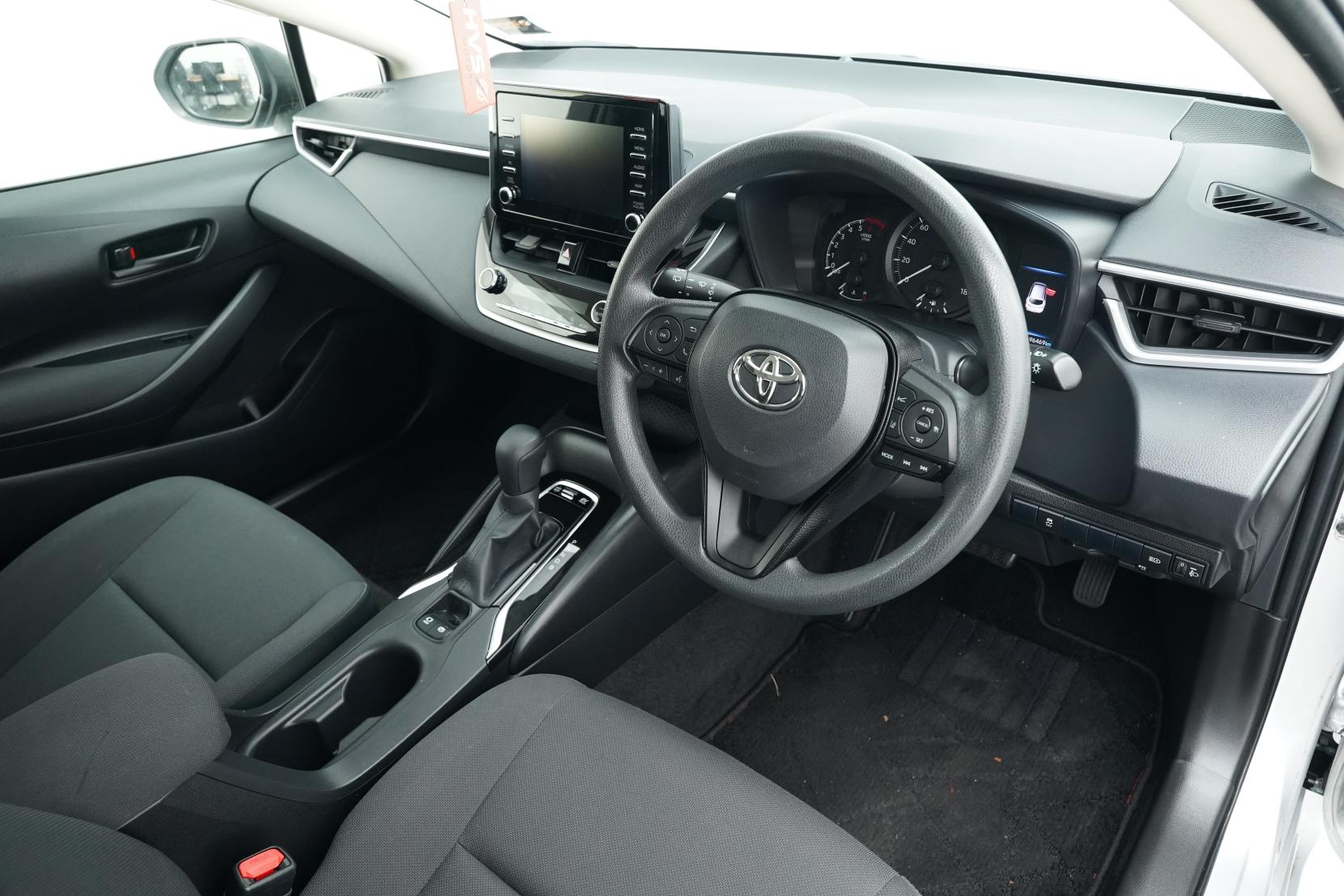 Toyota Corolla Touring Hybrid G-X