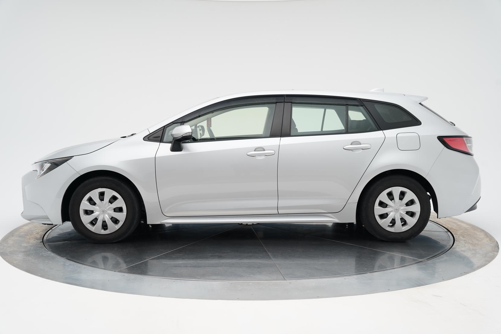 Toyota Corolla Touring Hybrid G-X