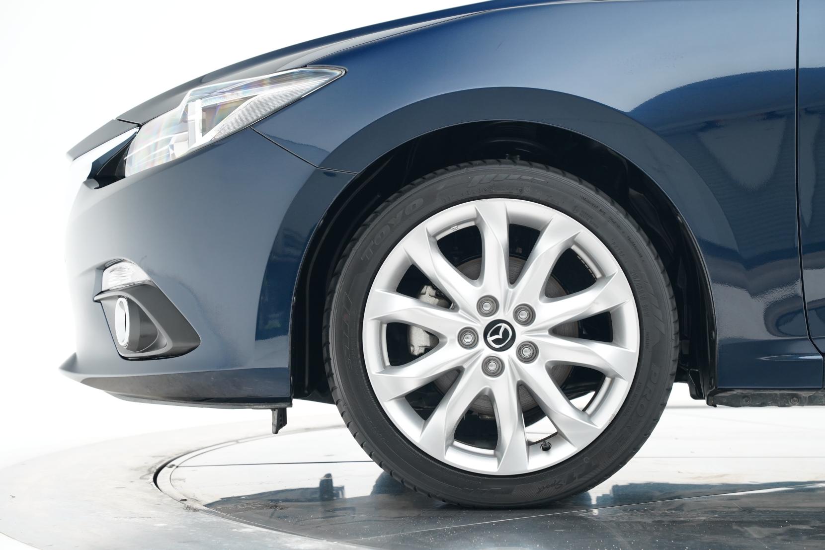 Mazda Axela 2.0 Sport 20S Touring L Package