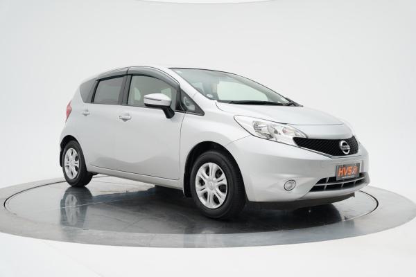 Nissan Note (2004–present) X