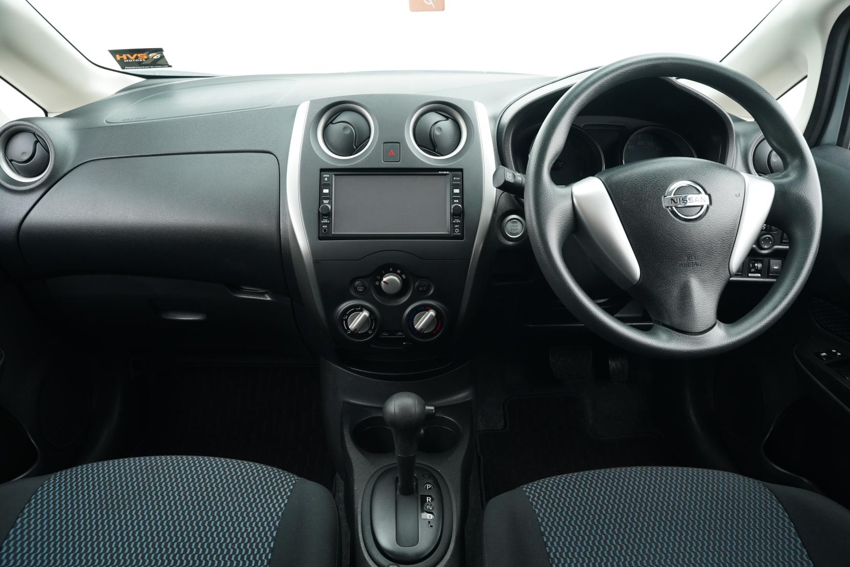Nissan Note (2004–present) X