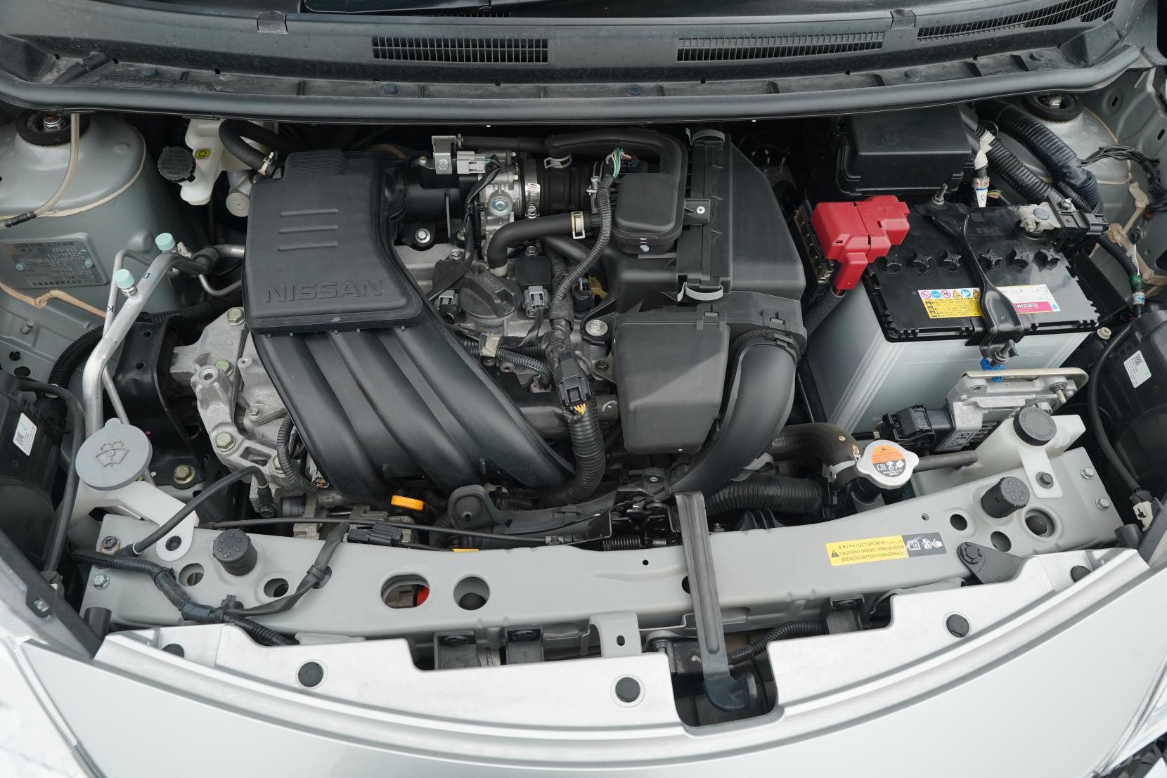 Nissan Note (2004–present) X