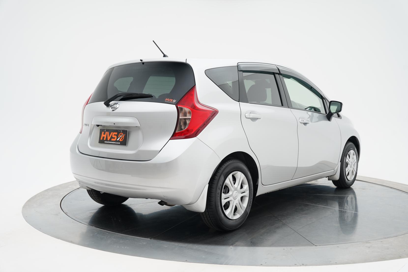 Nissan Note (2004–present) X