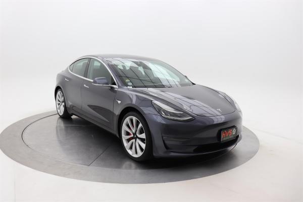 Tesla Model 3 Performance