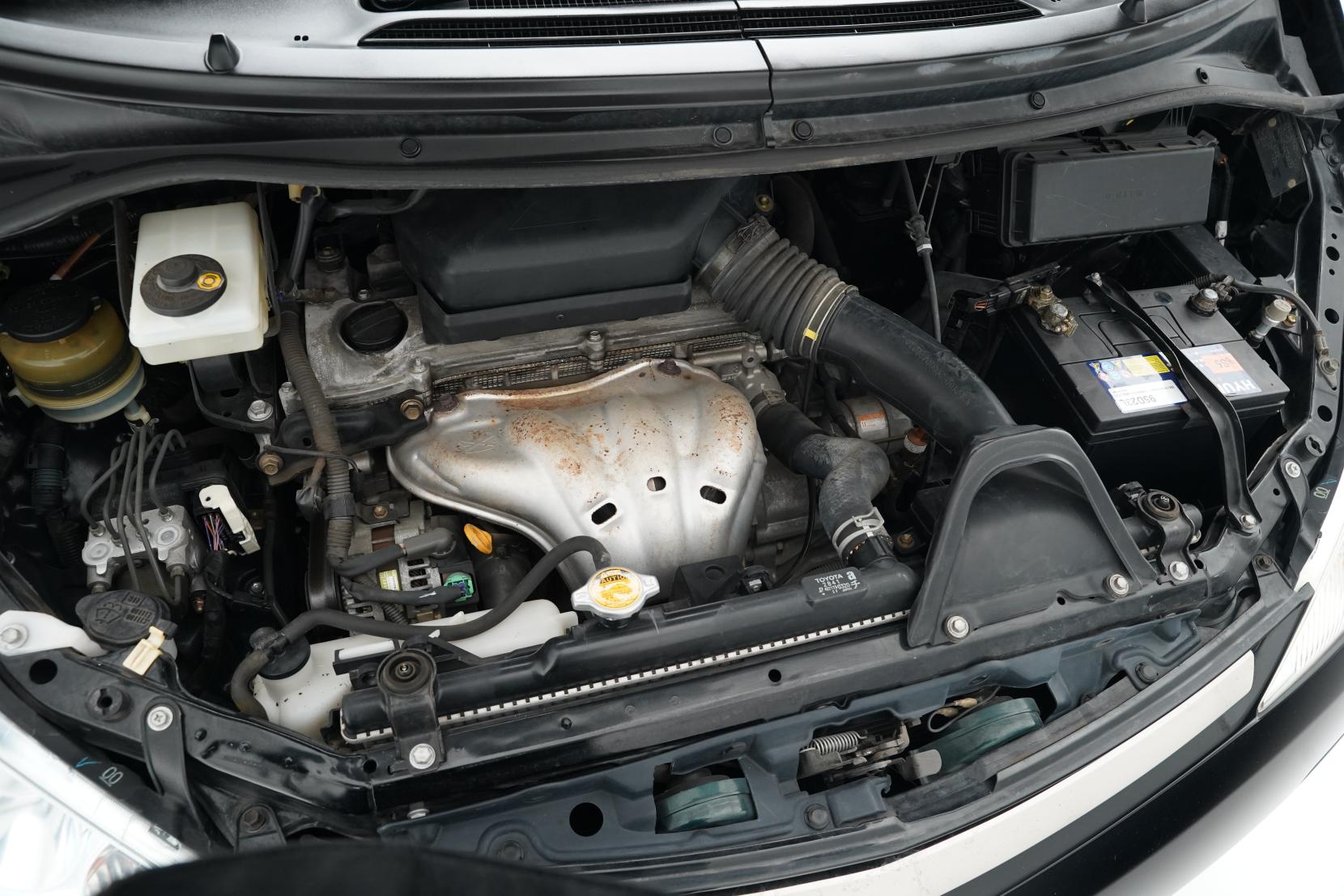 Toyota Estima 2.4 Aeras 4WD 8 Seater