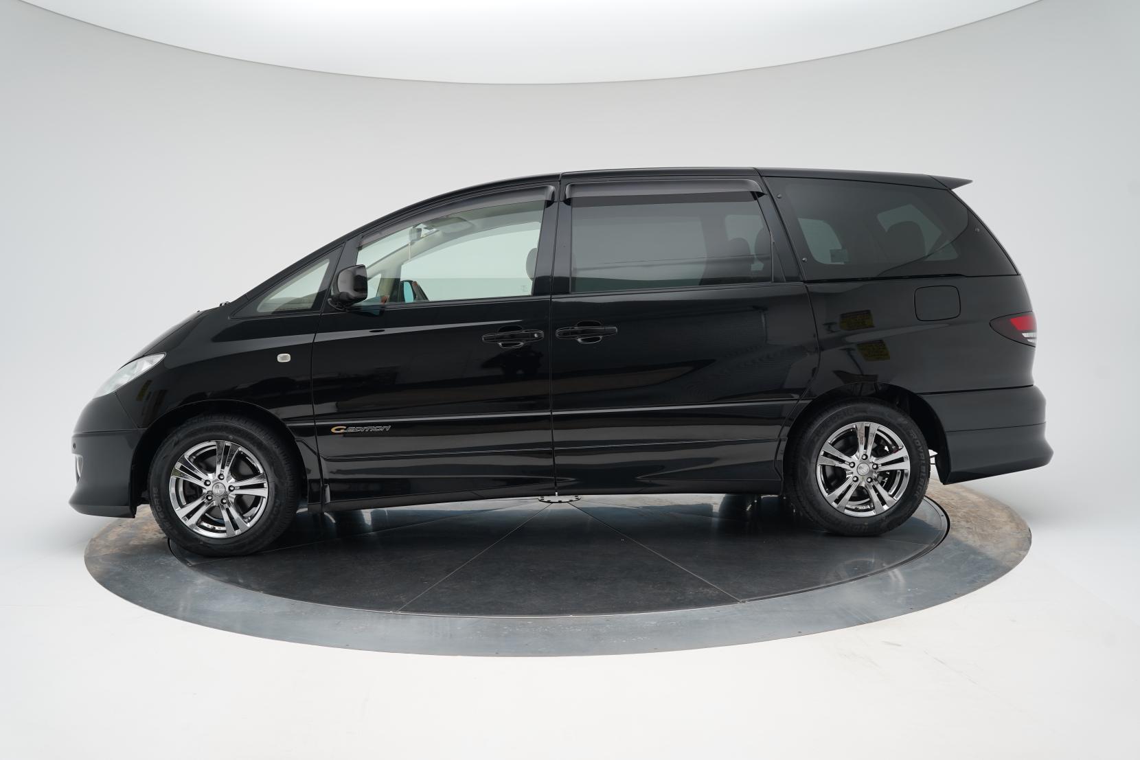Toyota Estima 2.4 Aeras 4WD 8 Seater