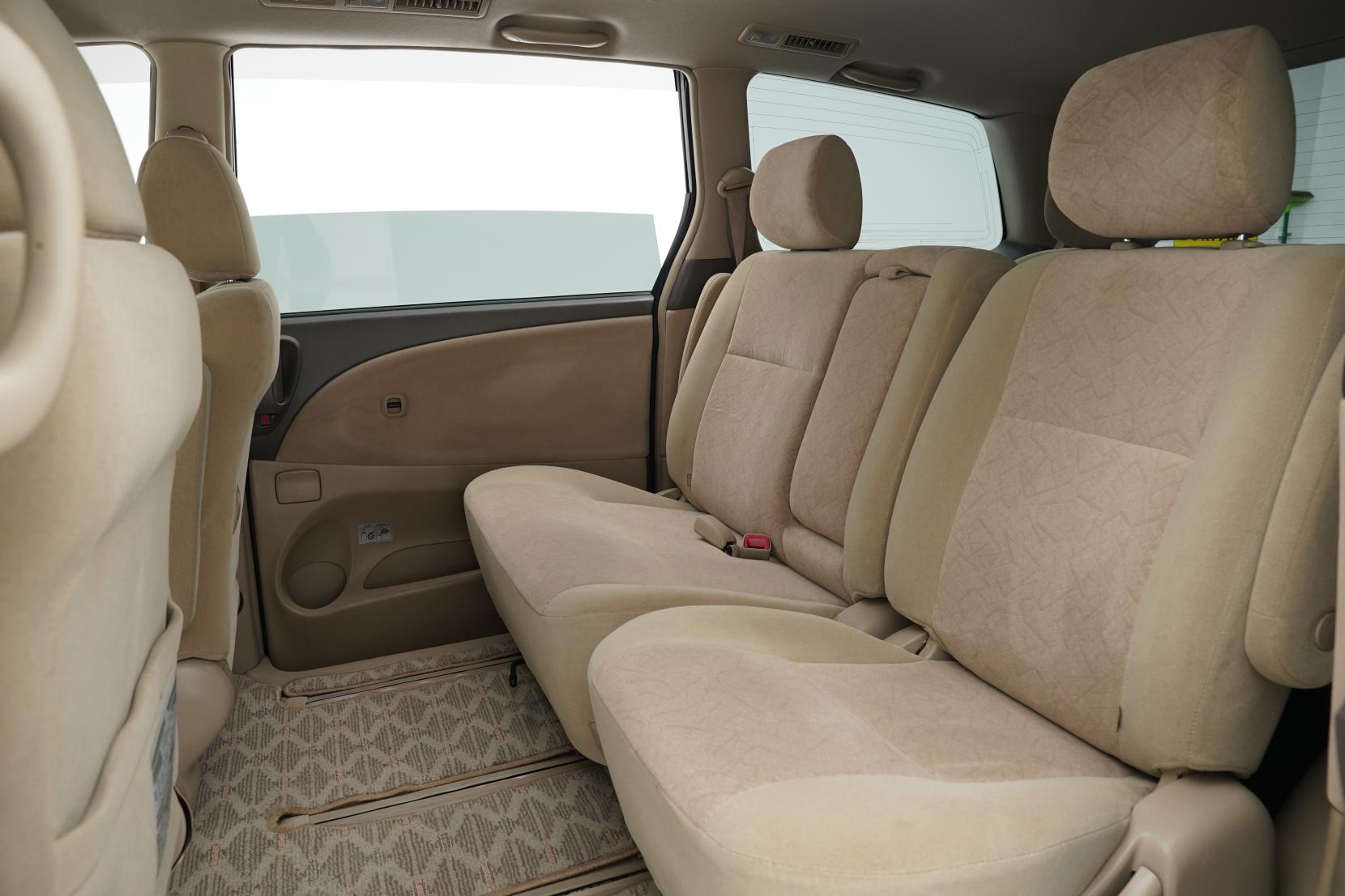 Toyota Estima 2.4 Aeras 4WD 8 Seater