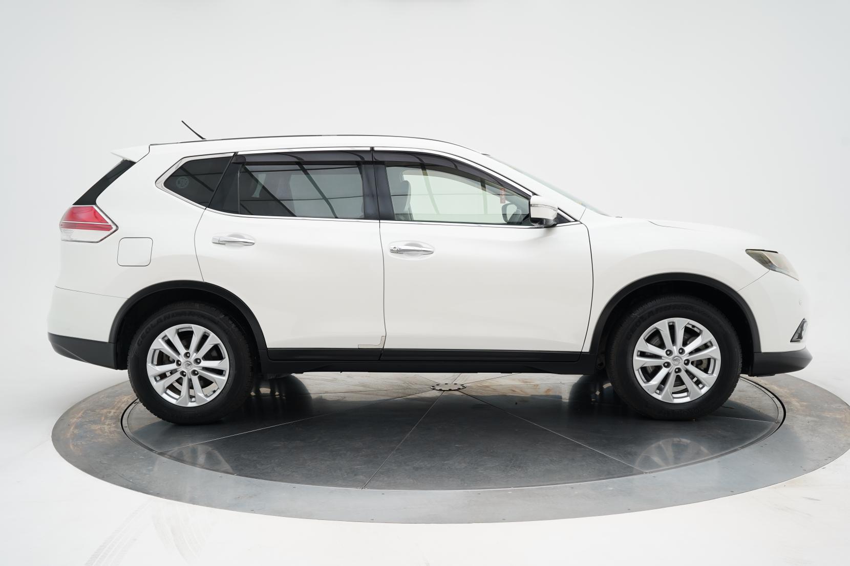 Nissan X-TRAIL 2.0 20X 4WD 7 Seater