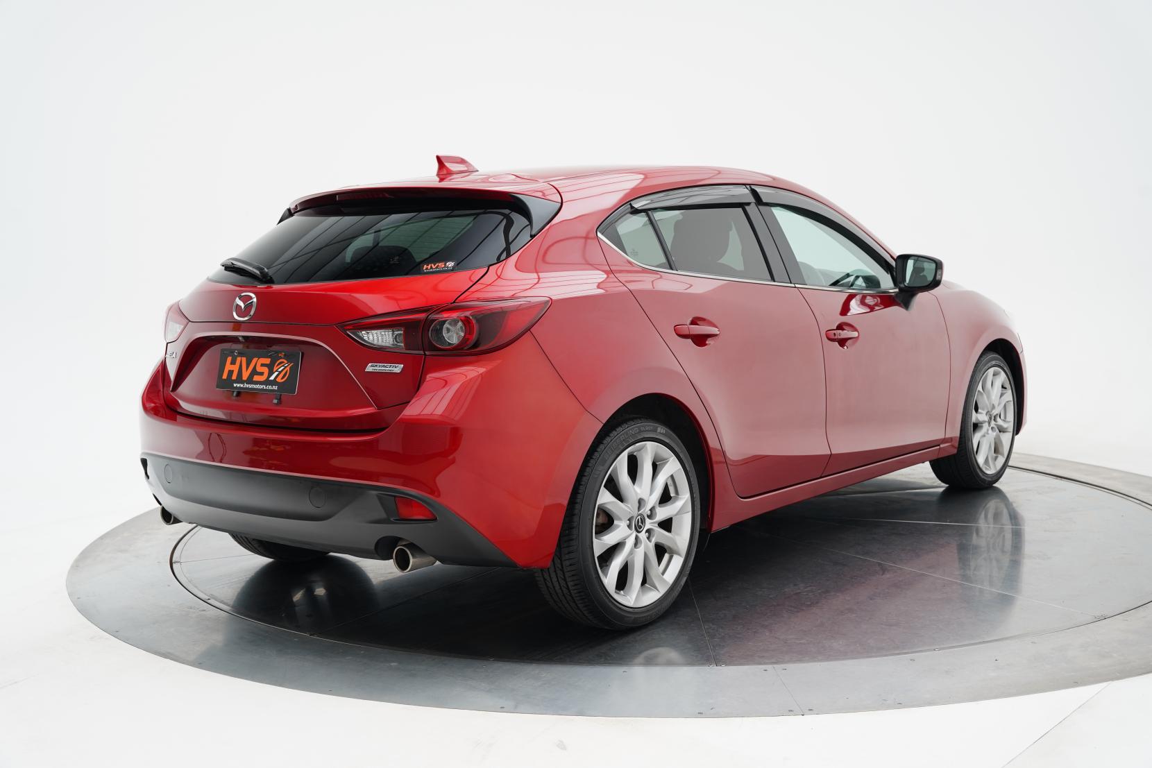 Mazda Axela 2.0 SPORT 20S TOURING