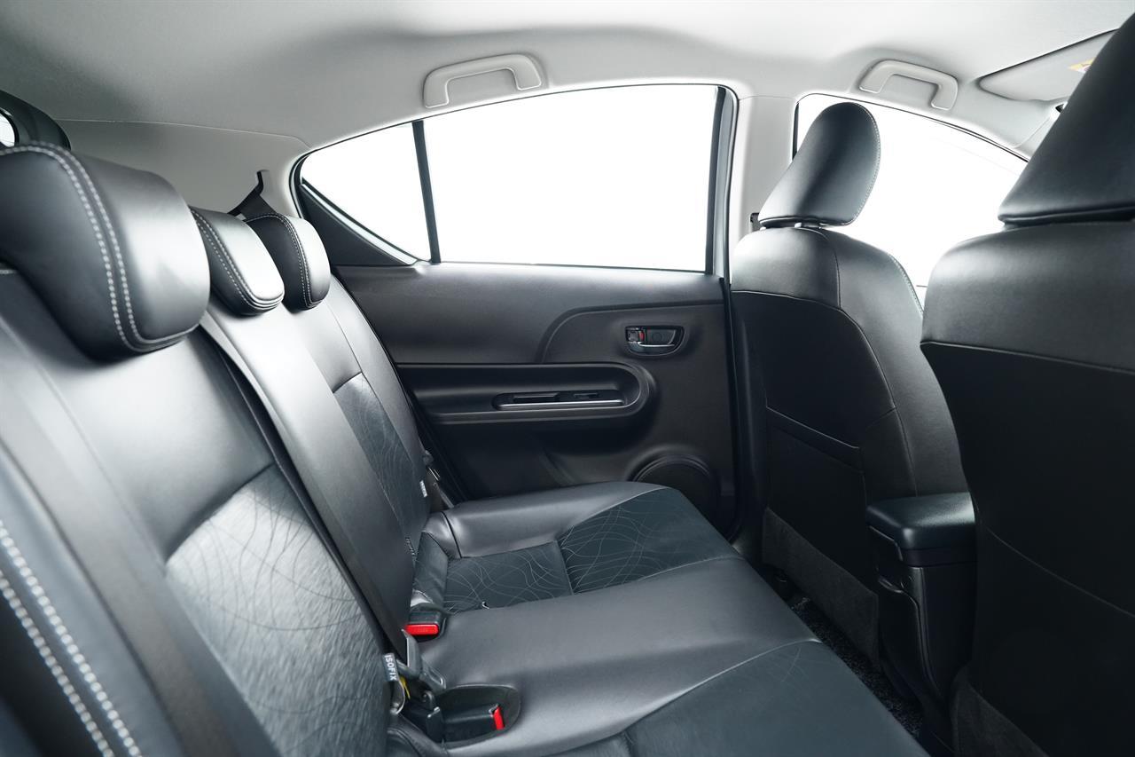 Toyota Aqua 1.5 S G Leather