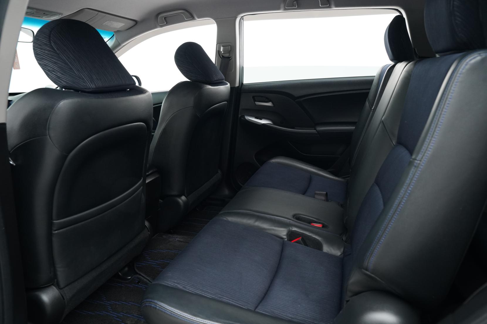 Honda Odyssey 2.4 VTi-L 3rd Gen
