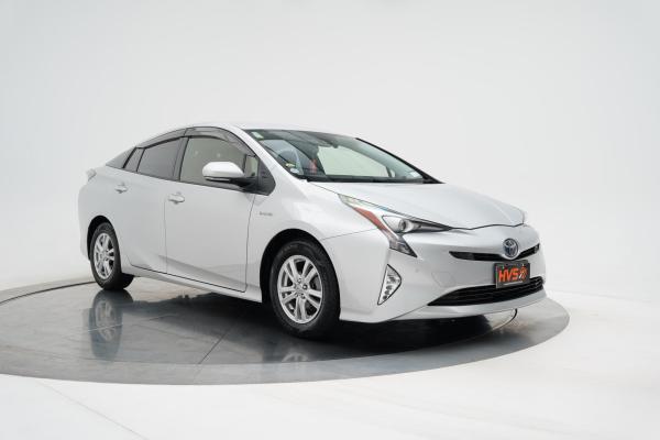 Toyota Prius 1.8 S SAFETY PLUS