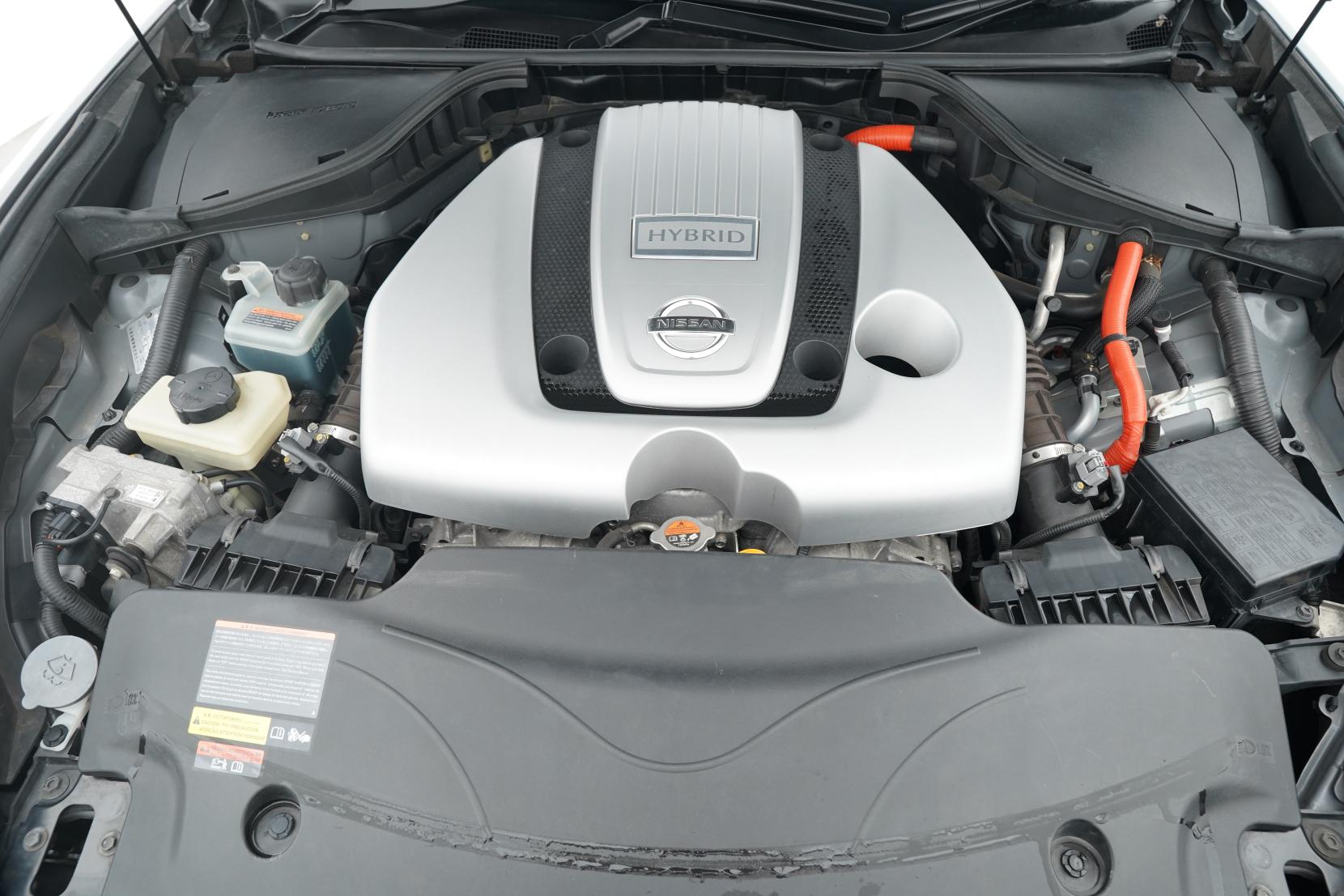 Nissan Fuga 3.5 Hybrid