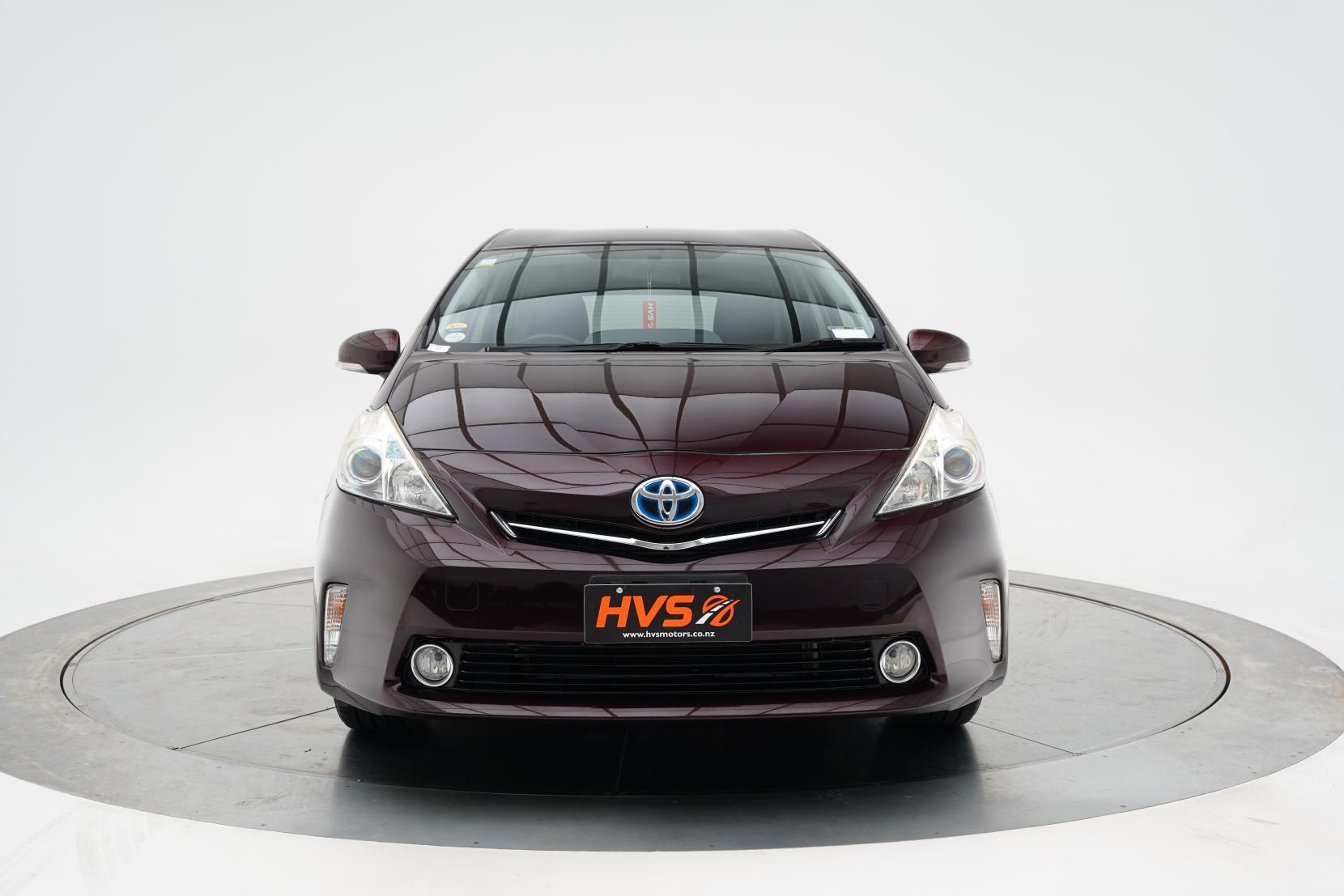 Toyota Prius 1.8 ALPHA S TUNE BLACK