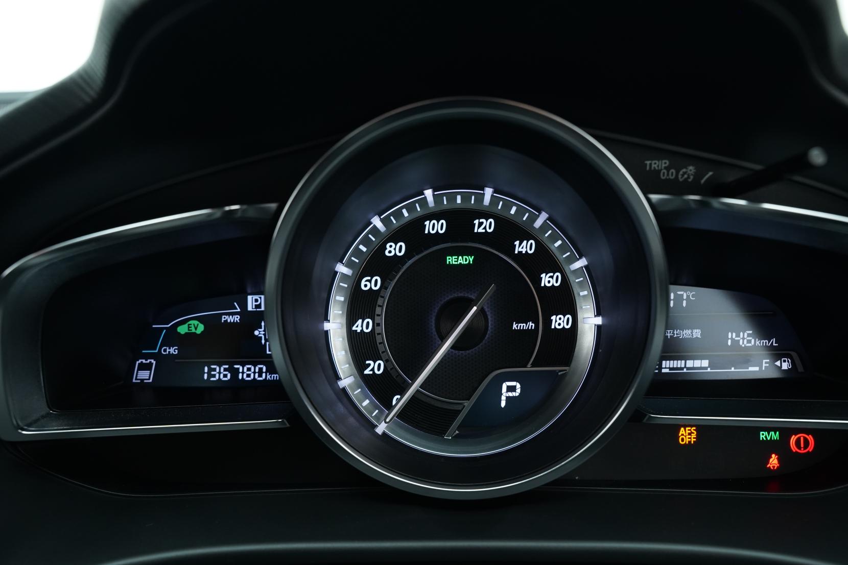 Mazda Axela HYBRID-S L PACKAGE