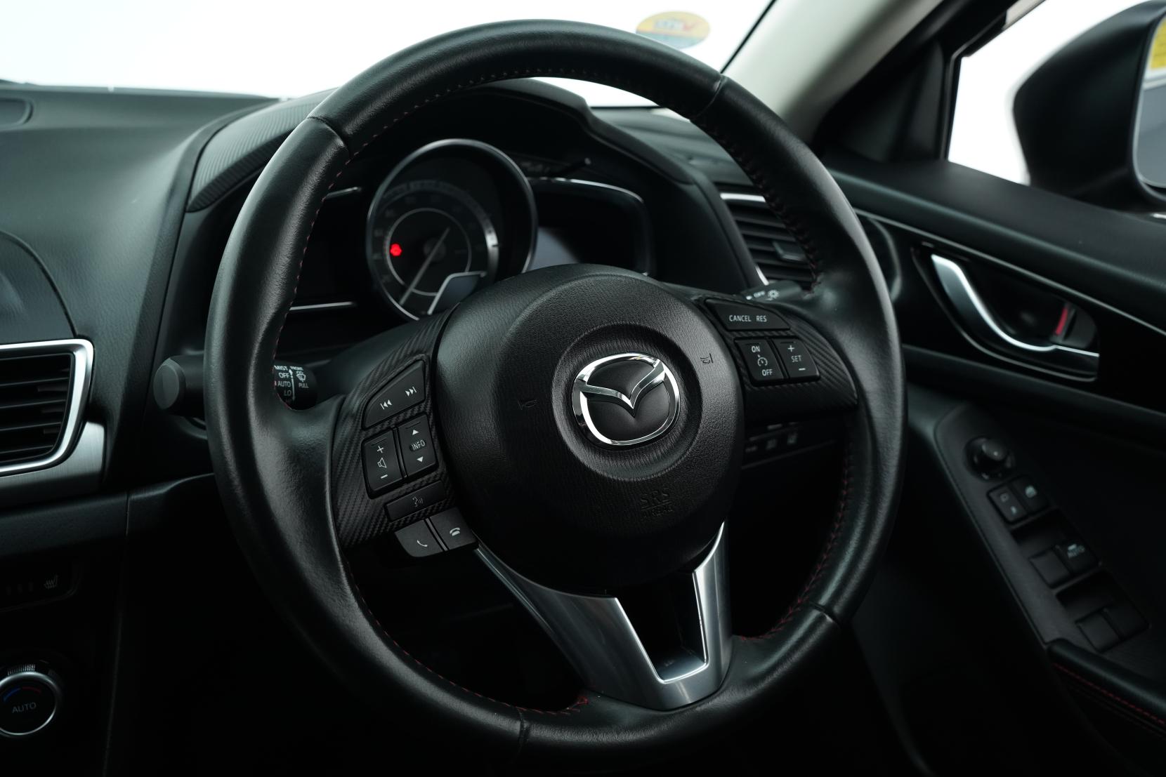 Mazda Axela HYBRID-S L PACKAGE
