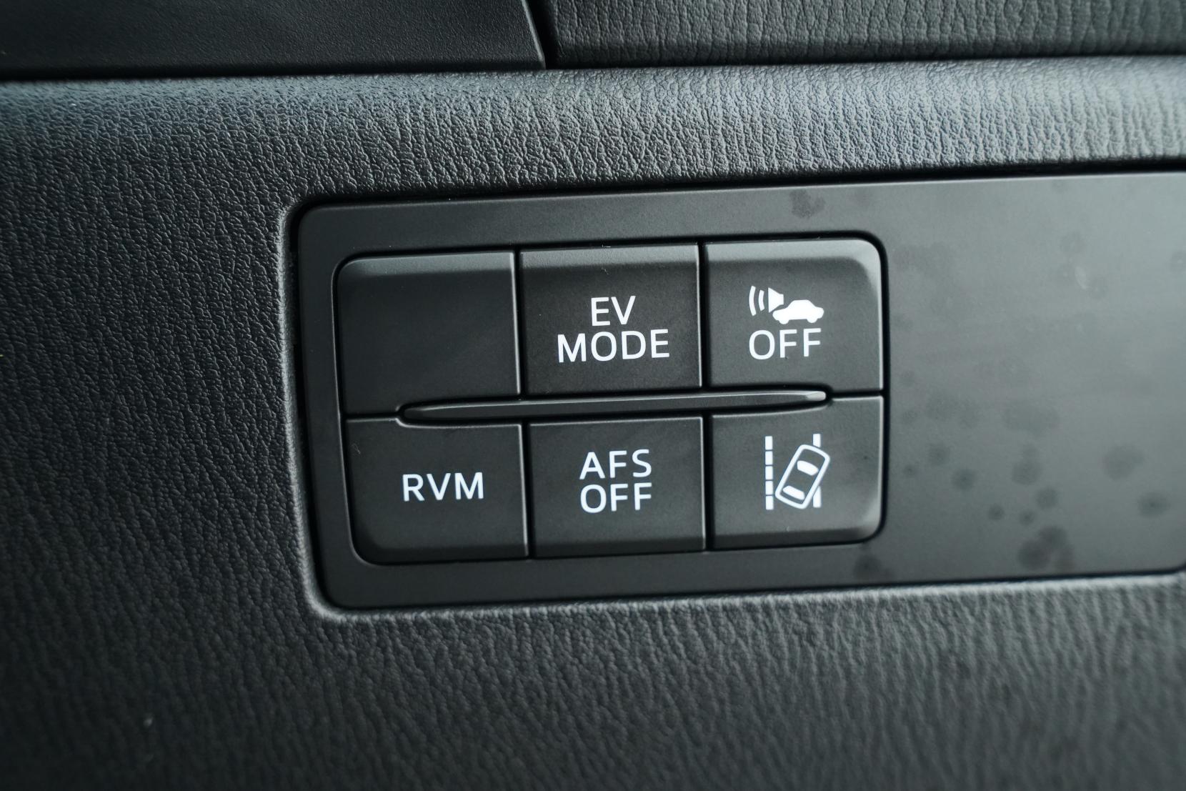 Mazda Axela HYBRID-S L PACKAGE