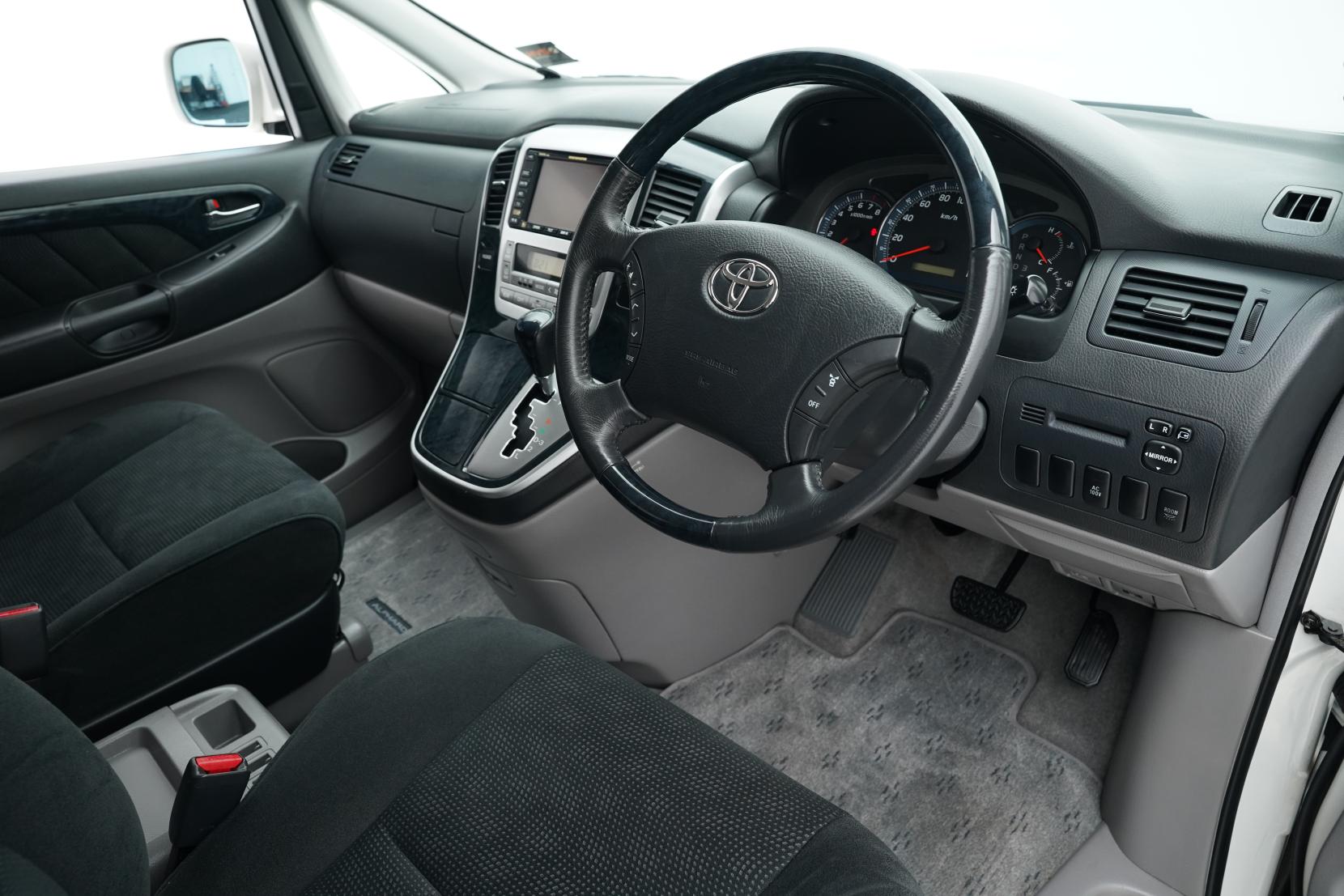 Toyota Alphard AS