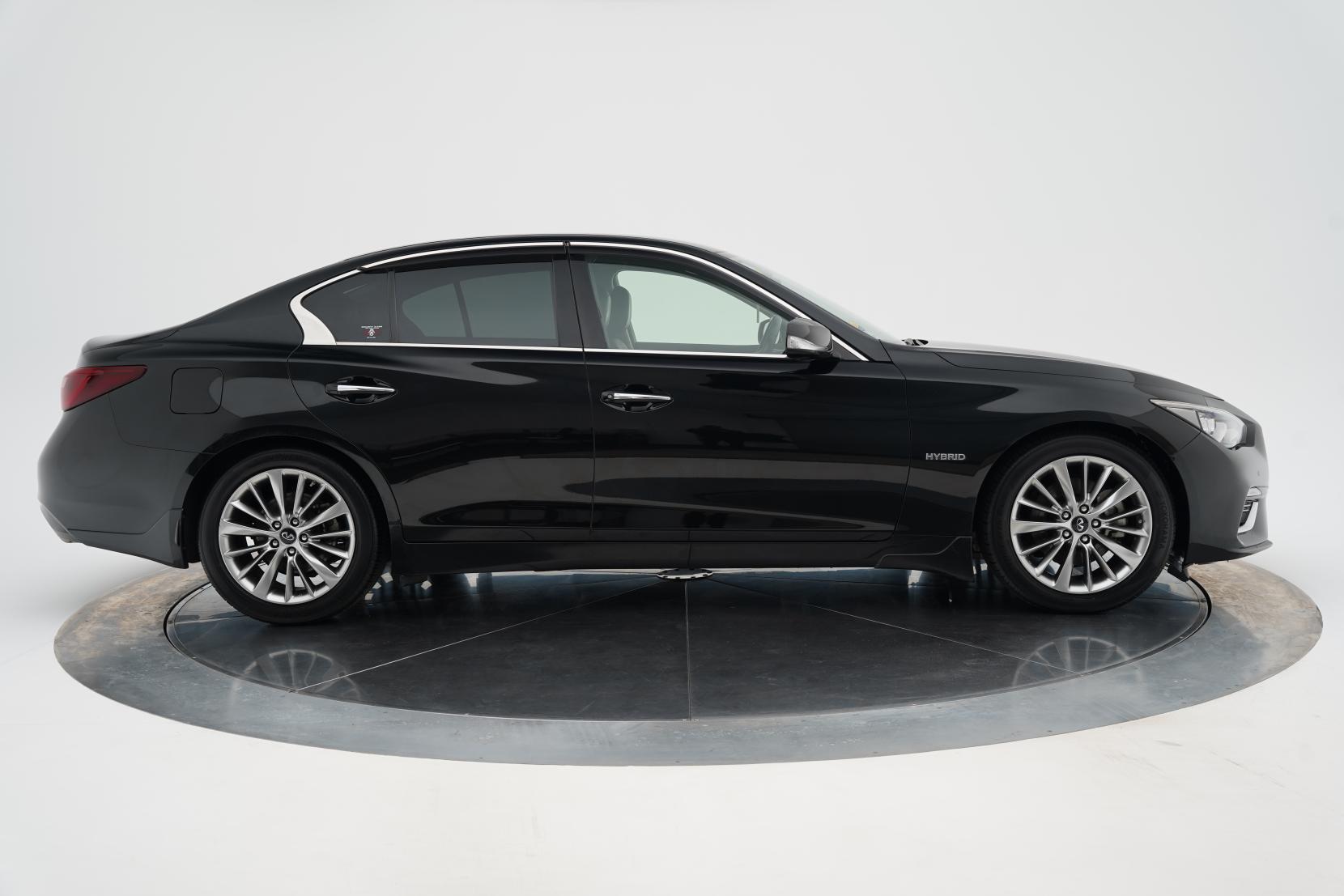 Nissan Skyline 3.5 350GT HYBRID TYPE P