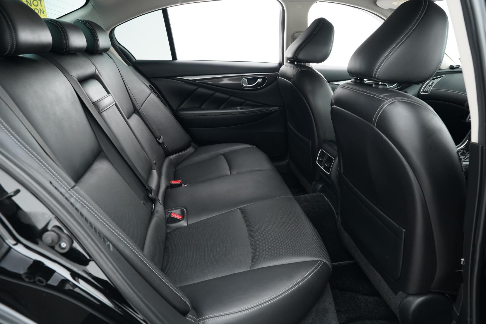 Nissan Skyline 3.5 350GT HYBRID TYPE P