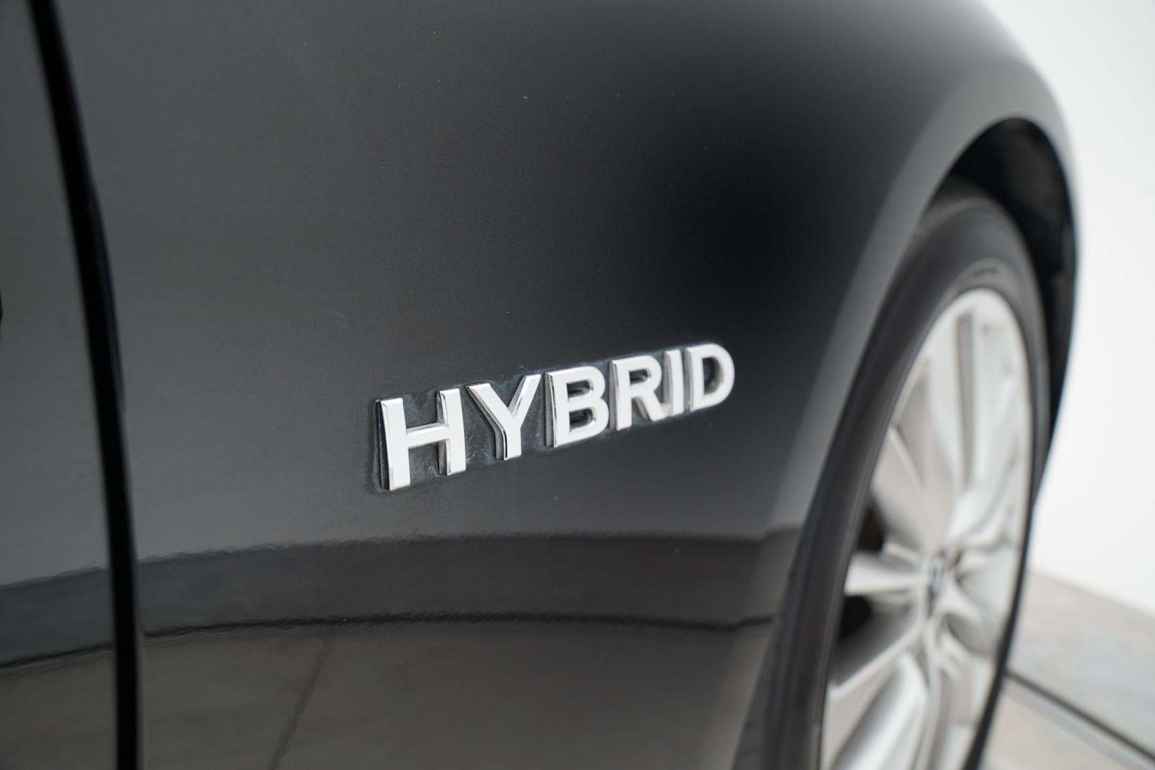 Nissan Skyline 3.5 350GT HYBRID TYPE P