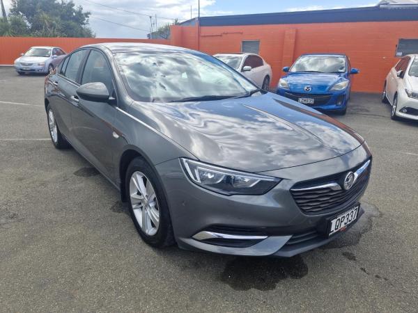 Holden Commodore 2.0 LT 2.0PT/9AT