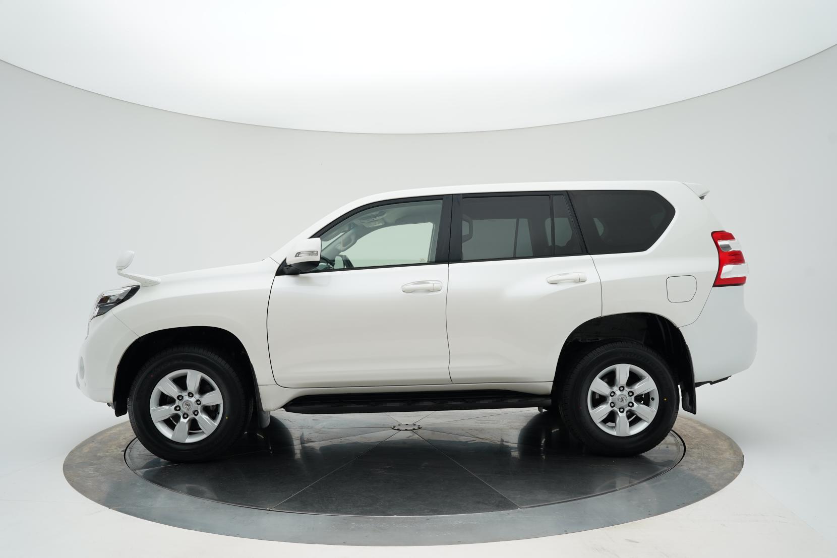 Toyota Land Cruiser 2.8 TX 2.8TD 5 Seater