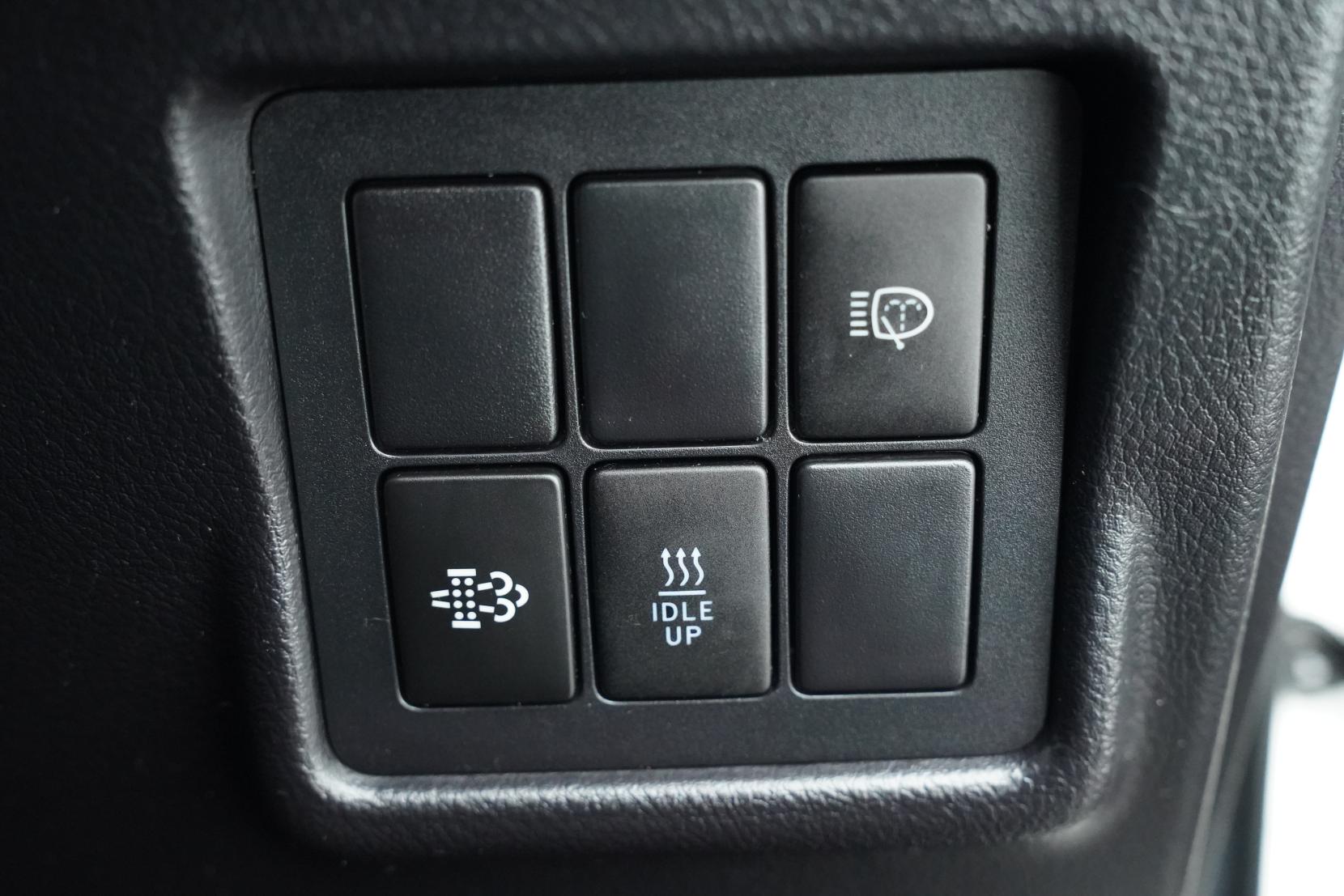 Toyota Land Cruiser 2.8 TX 2.8TD 5 Seater