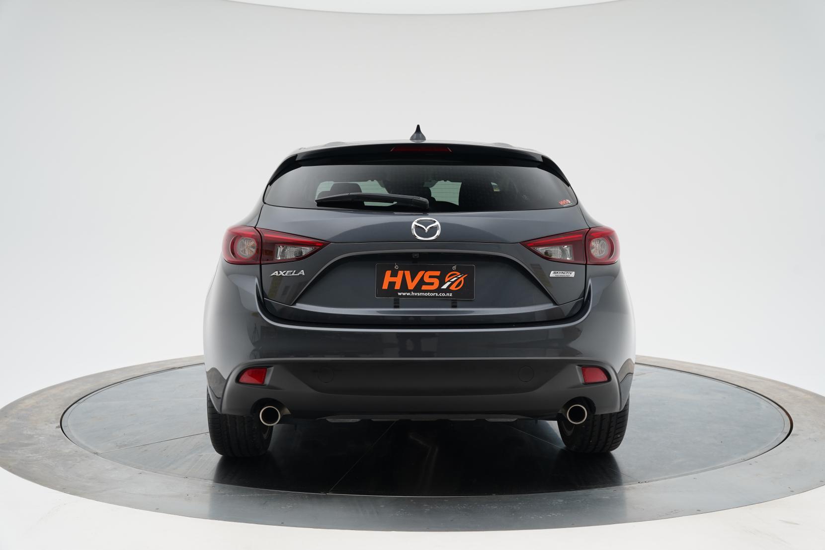 Mazda Axela 2.0 SPORT 20S TOURING