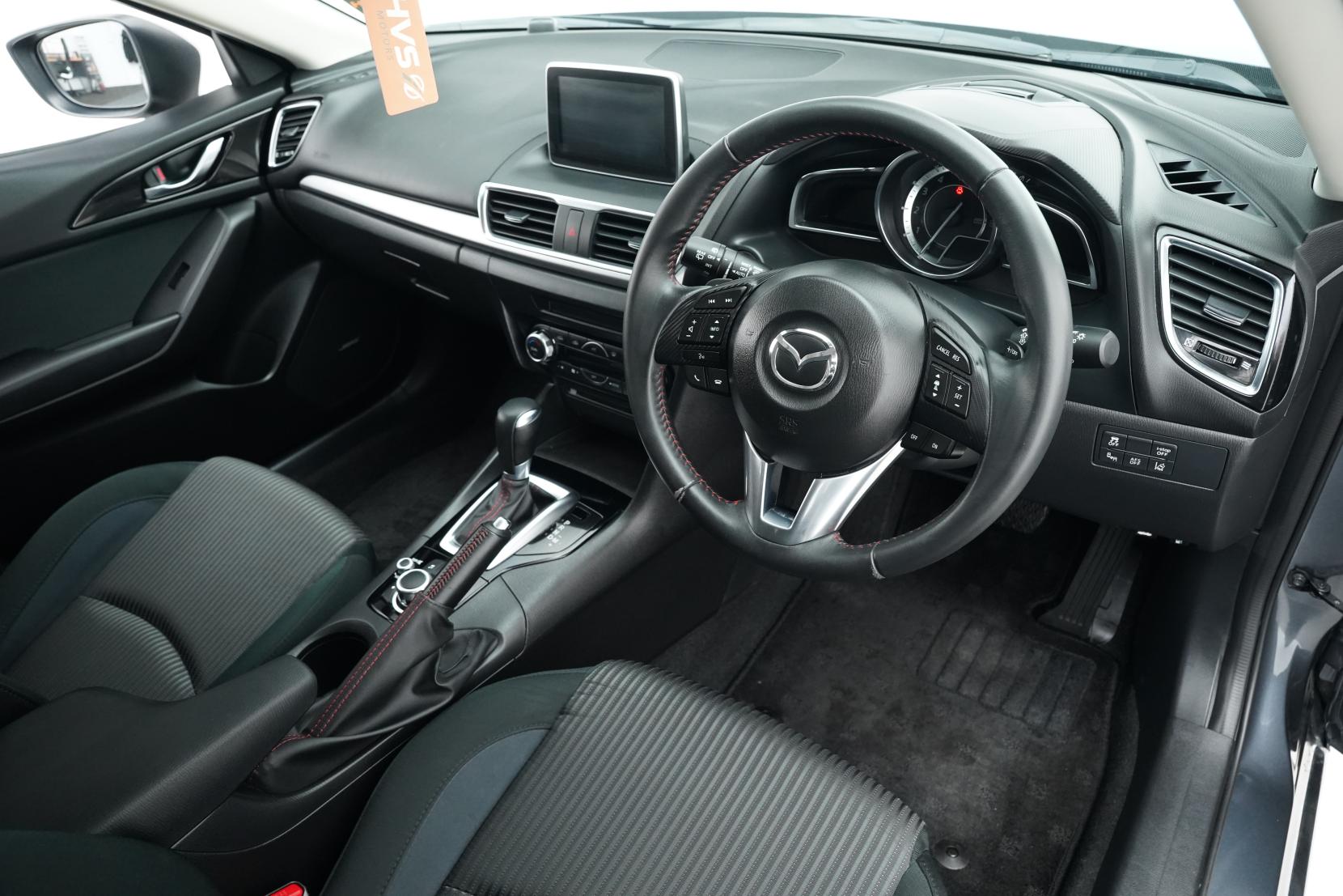 Mazda Axela 2.0 SPORT 20S TOURING