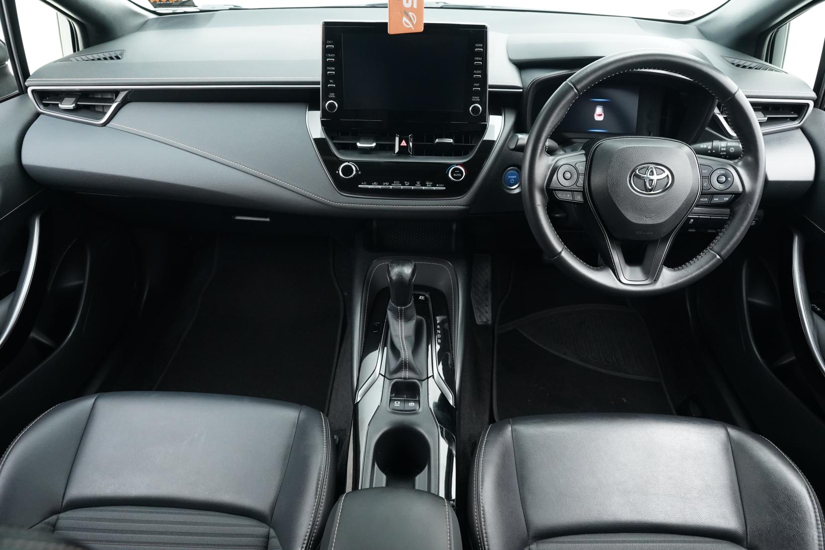 Toyota Corolla 1.8 Hybrid WxB 4WD Touring