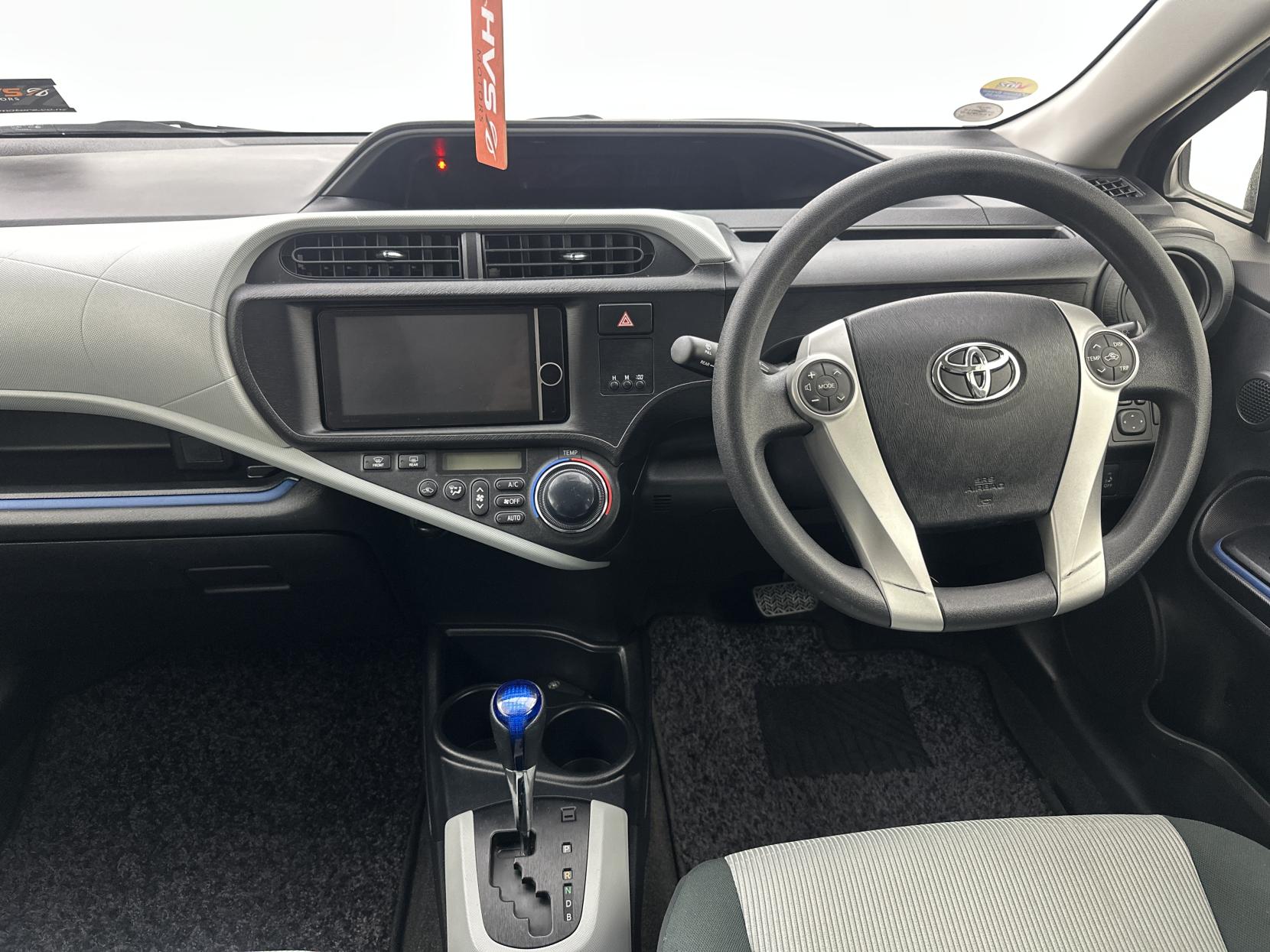 Toyota Aqua 1.5 S Push Start