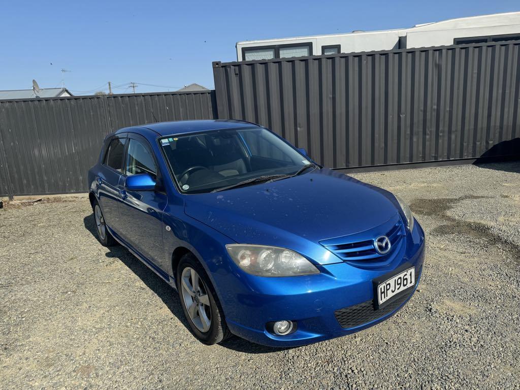 Mazda Axela 20S Hatch