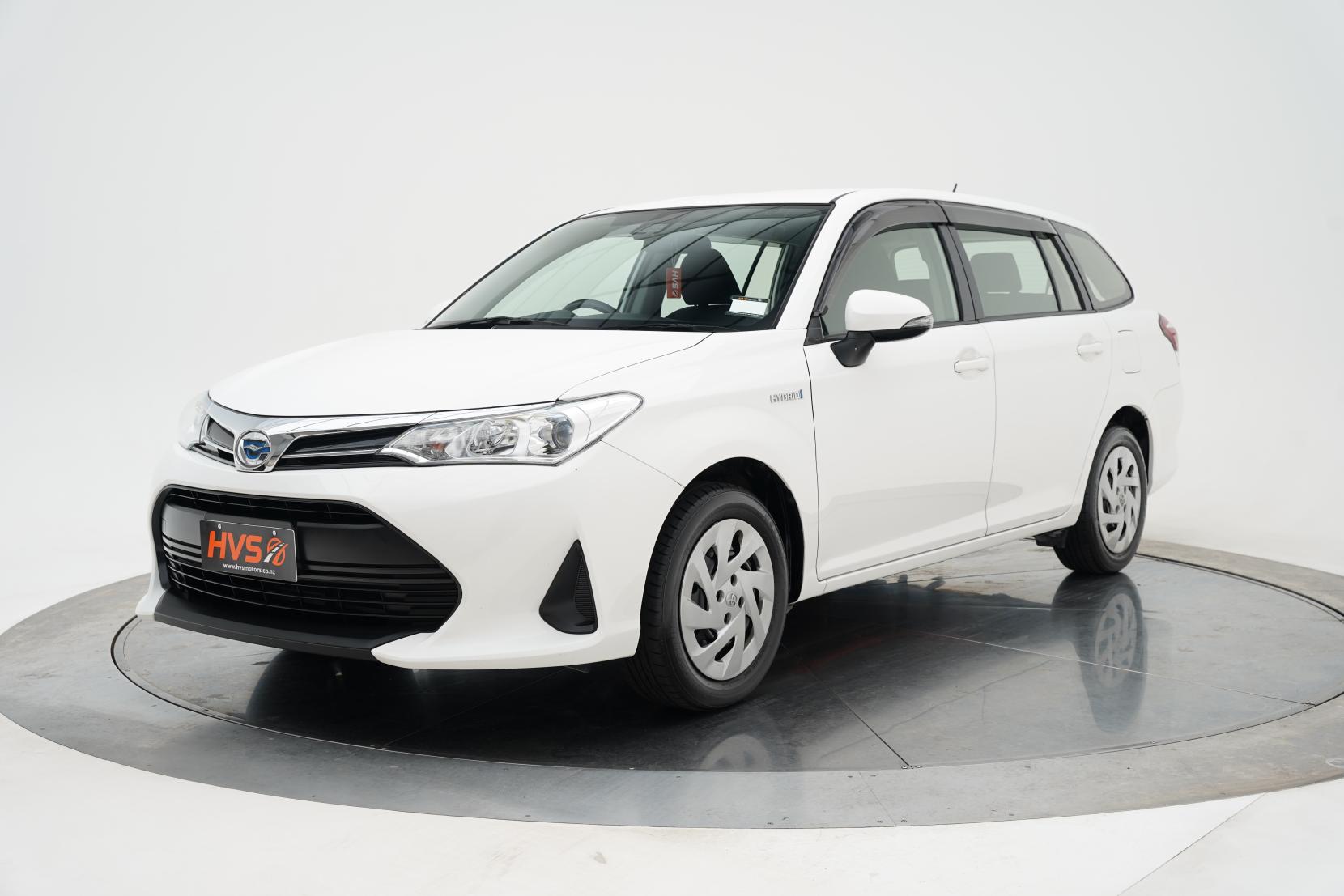 Toyota Corolla 1.5 Fielder Hybrid