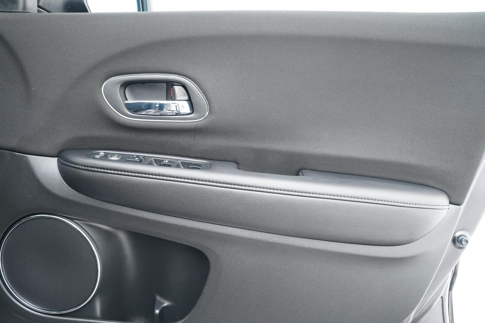 Honda Vezel HYBRID HYBRID X HONDA-SENSING