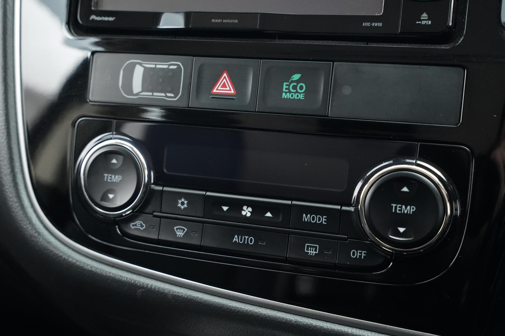 Mitsubishi Outlander 2.0 PHEV PHEV 4WD G SAFETY PACKAGE