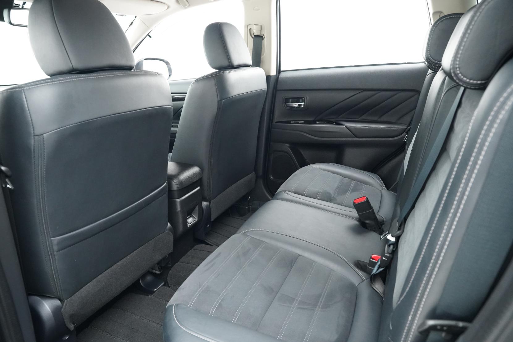 Mitsubishi Outlander 2.0 PHEV PHEV 4WD G SAFETY PACKAGE